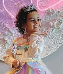 Alana Martina faz quatro anos