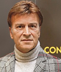 Tony Carreira fala sobre o neto 