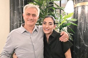 José Mourinho arrasado por apresentador após falhar promessa