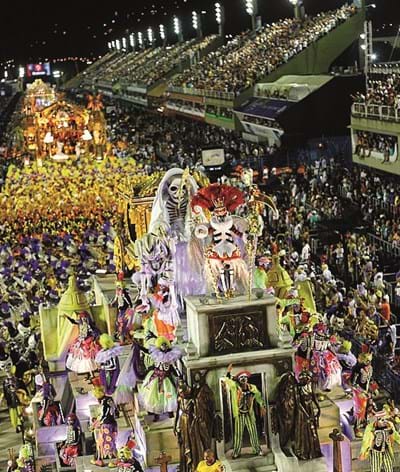 Carnaval: Samba, cor e animação ao estilo brasileiro - a Ferver