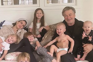 Alec Baldwin vai ser pai pela oitava vez aos 64 anos