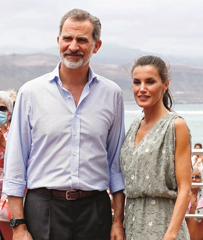 Letizia e Felipe VI quebram tradição da Páscoa da família real espanhola