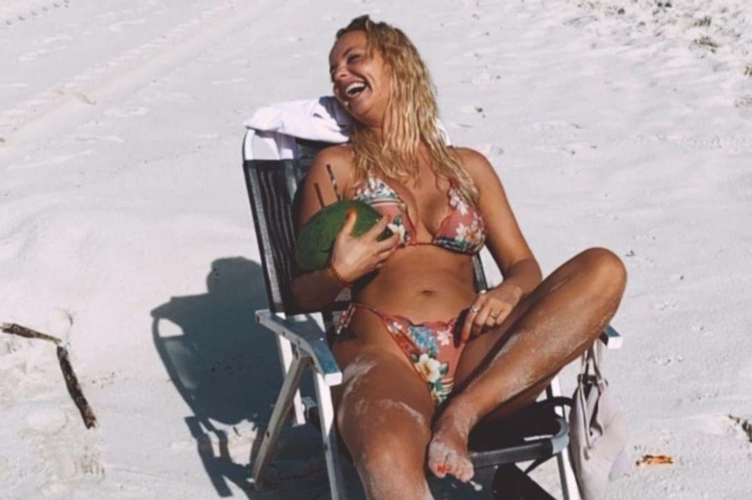Bárbara Norton de Matos sexy no Rio de Janeiro