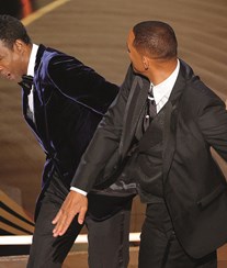 Will Smith demite-se da Academia de "coração partido"