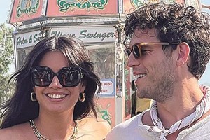 Sara Sampaio surge em primeira foto pública com novo amor