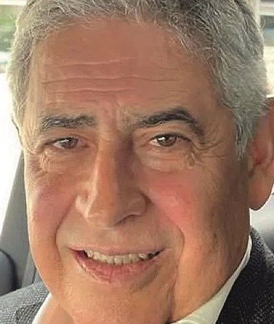 Luís Filipe Vieira corta o bigode