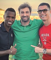 Cristiano Ronaldo viaja até Lisboa