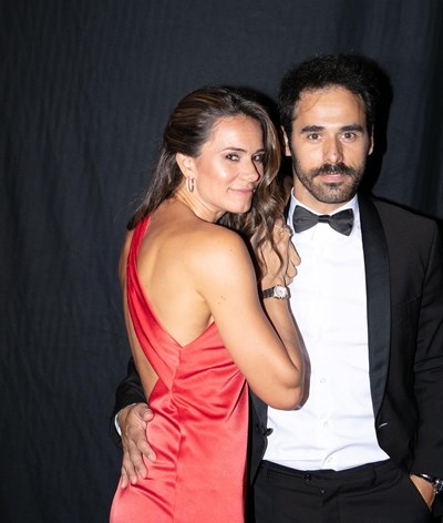 Cláudia Vieira e Sara Matos divertem-se em festa