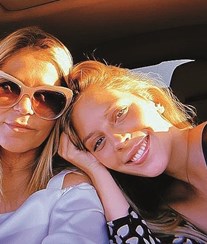 "A minha filha era uma menina incrível": Mãe recorda Sara Carreira