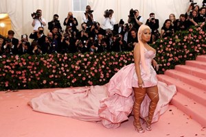 Nicki Minaj despedida por insultar clientes