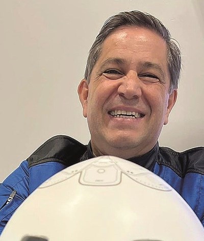 Mário Ferreira já é turista espacial e quer voltar ao Espaço