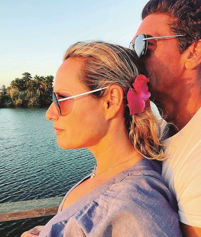 Fernanda Serrano feliz nas férias, mas preocupada com filhos