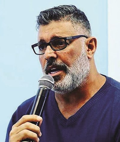 Alexandre Frota paga mais de 17 mil euros a Caetano Veloso por difamação e ofensa