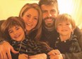 O ex-casal e os filhos, Sasha e Milán