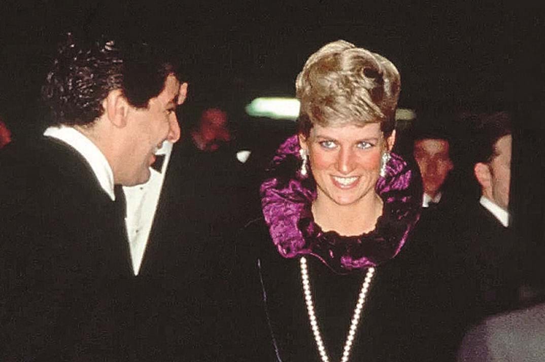 Diana com o colar em 1987