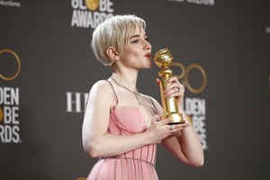 Desfile de sensualidade e glamour na gala dos Globos de Ouro
