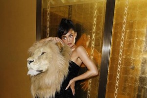 Look de Kylie Jenner gera onda de críticas
