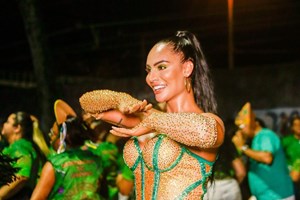 Musas brasileiras já saíram à rua. Veja aqui os seus looks