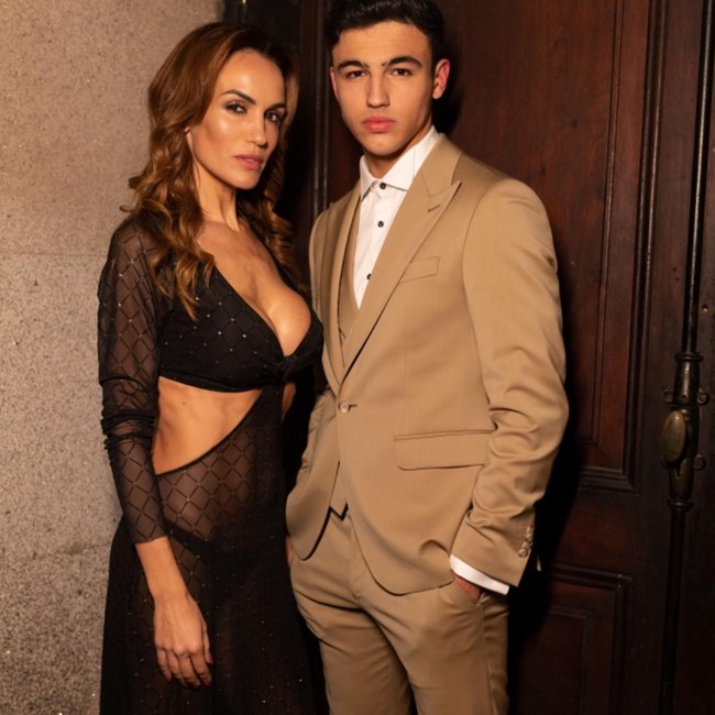 Liliana Aguiar e o filho Miguel Ângelo Tavares