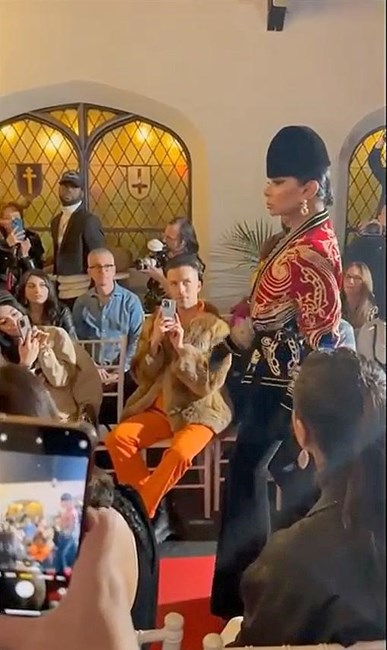 José Castelo Branco, desfile