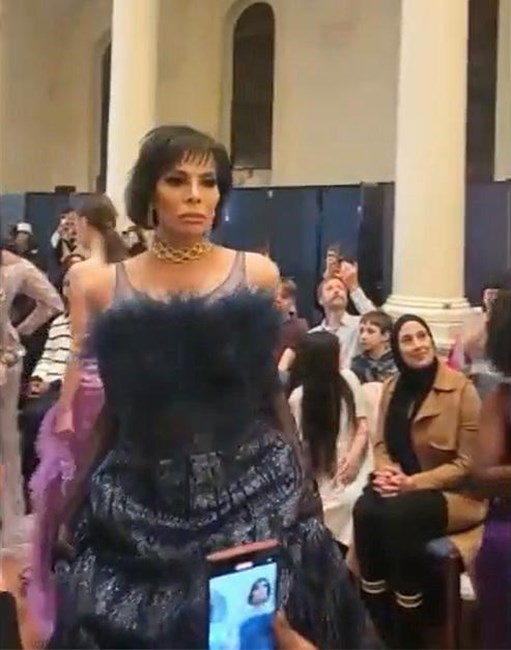 José Castelo Branco, desfile