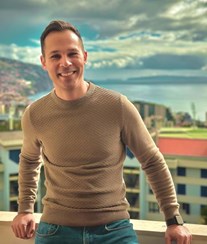 Depois de ser dispensado da TVI, Santiago Lagoá volta ao trabalho