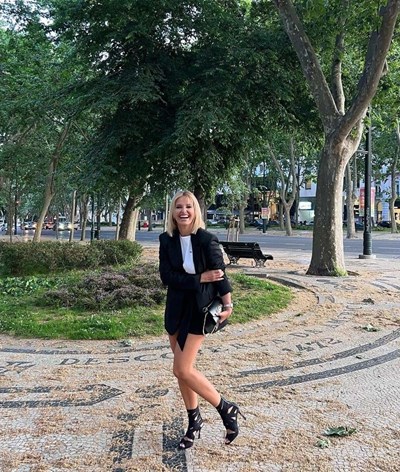 “Amor é amor”: Cristina Ferreira com mensagem especial estampada na camisola