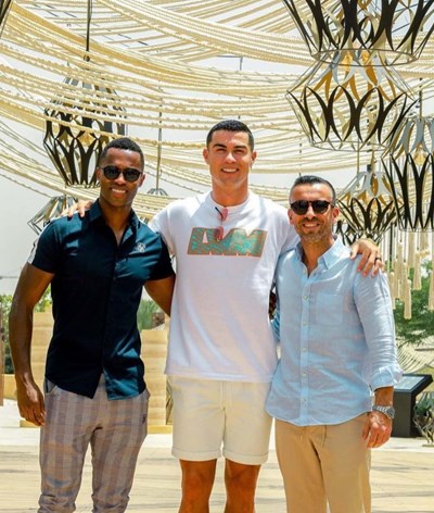 Ronaldo recruta amigo para estar ao seu lado em Riade