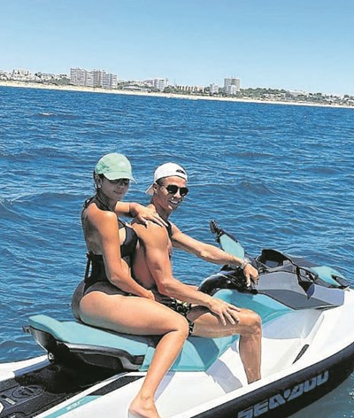 Gio e Ronaldo descansam no Algarve