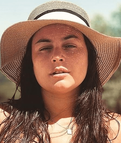 Famosas em topless revelam atributos e os fãs aplaudem