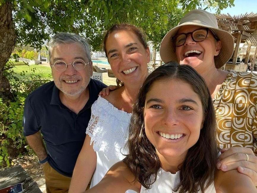 Júlia Pinheiro registou prazer de “almoçar a olhar para o mar”