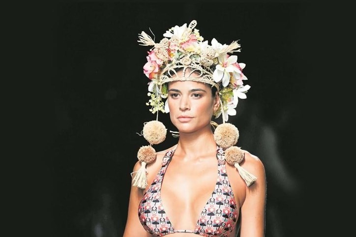 Criação de Dolores Cortes para a Primavera/Verão