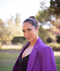 Débora Monteiro sobre casamento: "Só me casarei quando elas forem maiores"