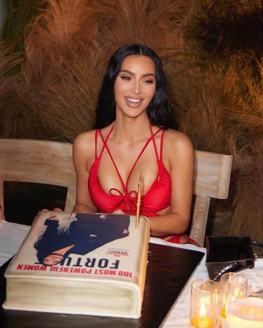 Kim Kardashian celebrou o seu 43.º aniversário